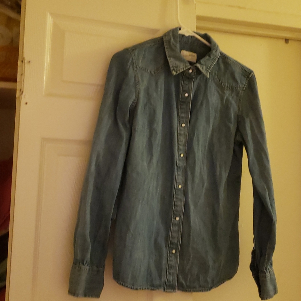 Dark blue medium denim